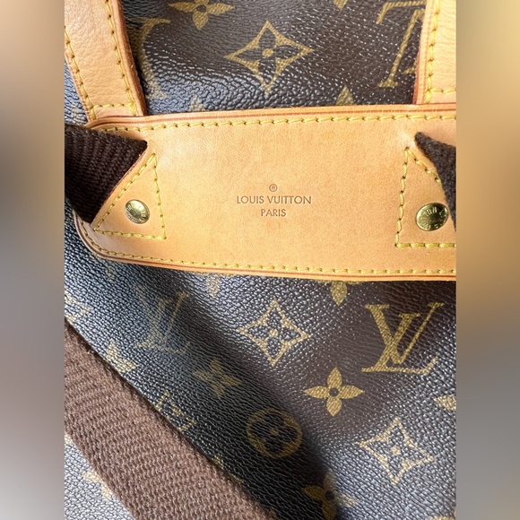 SOLD!!!🔥🔥 Vuitton Bosphore Backpack Monogram Canvas🔥🔥 - Picture 12 of 17